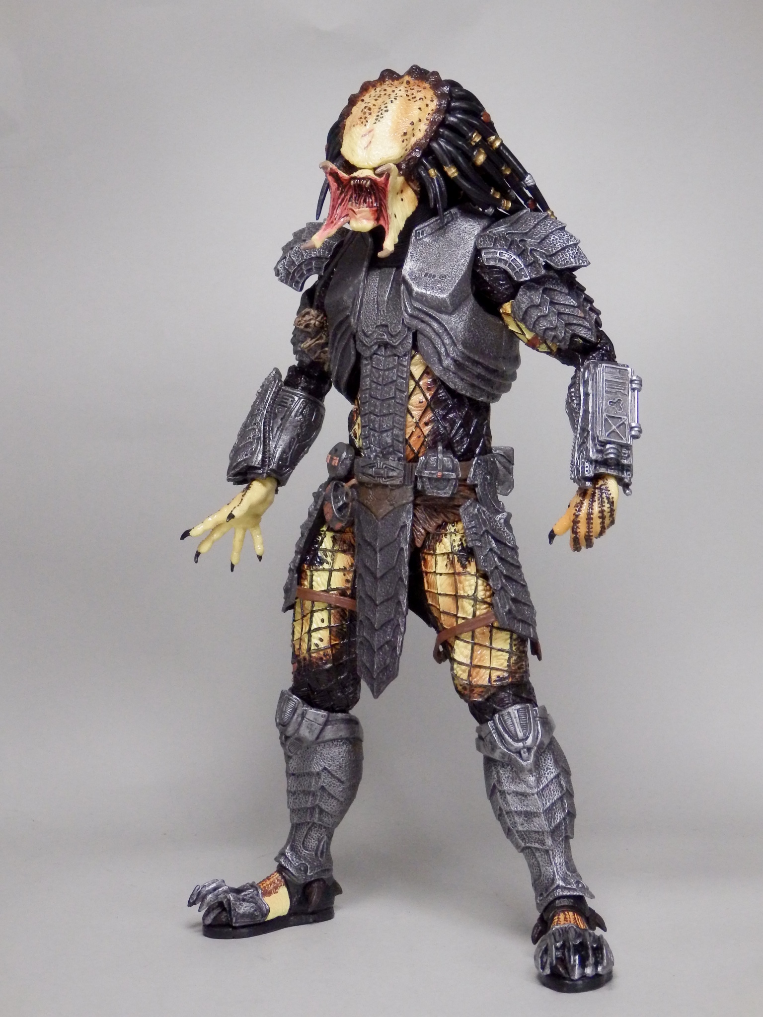 レビュー:NECA(ネカ) スカープレデター(7インチアクションフィギュア ...