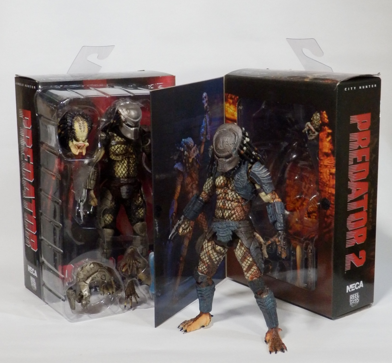 NECA ヤングブラッドプレデター バトルアーマーロストプレデター